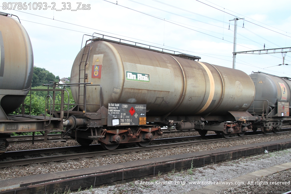 807861093-2_33_Zas.JPG